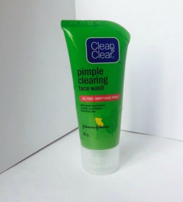 Clean and Clear Pimple Clearing Face Wash