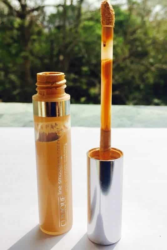 Clinique Line Smoothing Concealer 3