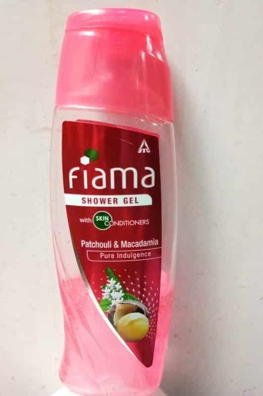 Fiama Di Wills Patchouli and Macadamia Pure Indulgence Shower Gel Review