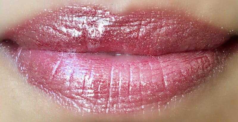 L'Oreal Glam Shine 6 hours Purple Obsession Lipstick 4