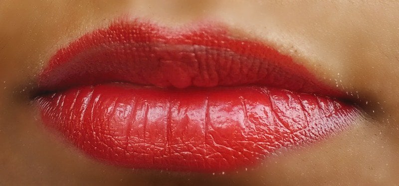 Lotus Herbals Endless Red Lipstick  1