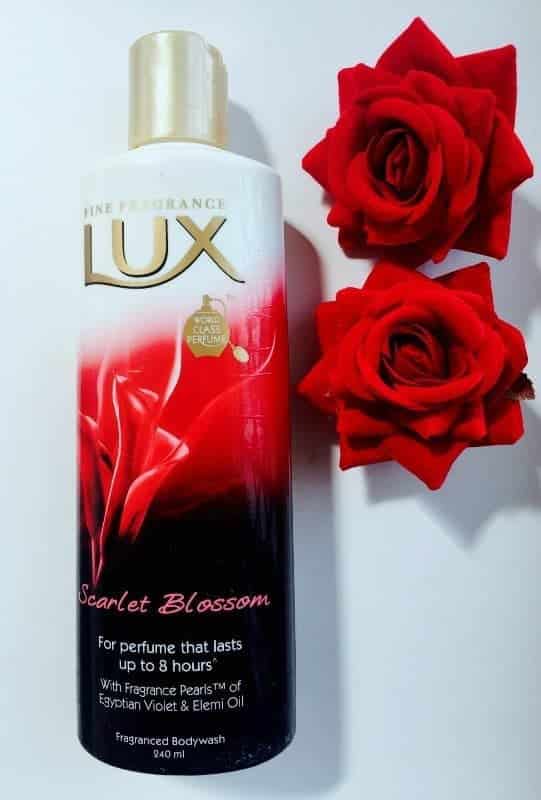 Lux Scarlet Blossom Body Wash