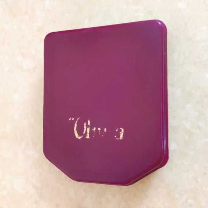 Olivia Oil Free Compact Powder Review